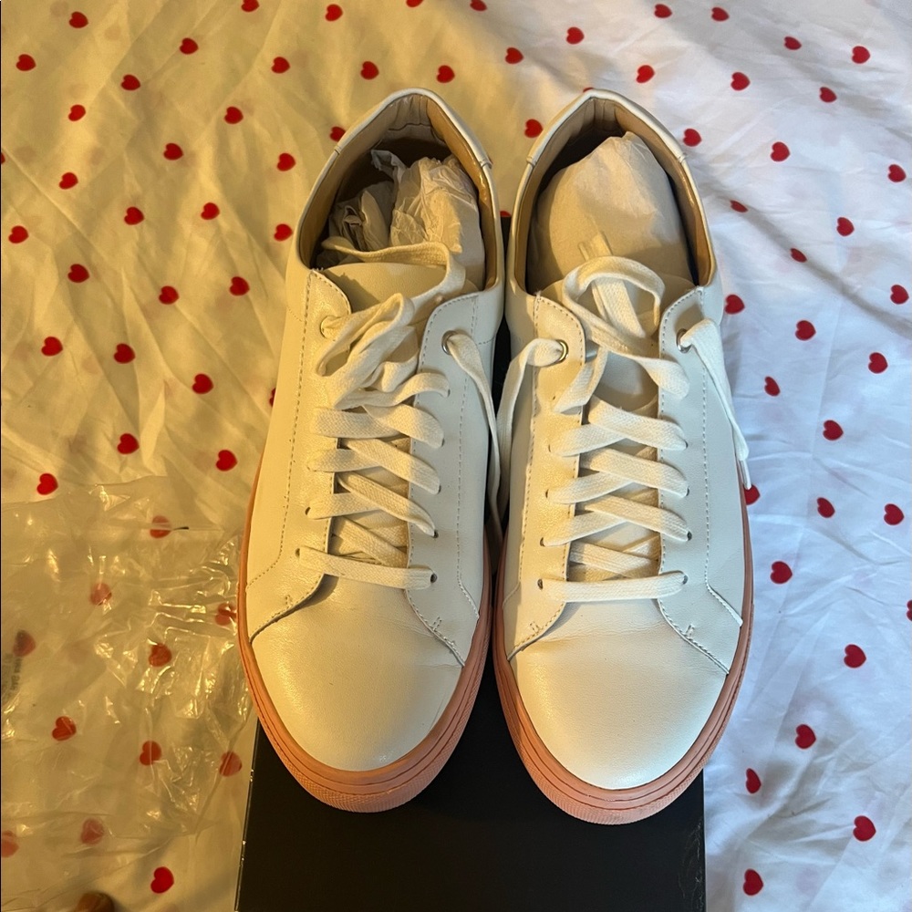 USED!!!!! Woman Banana Republic Sneakers